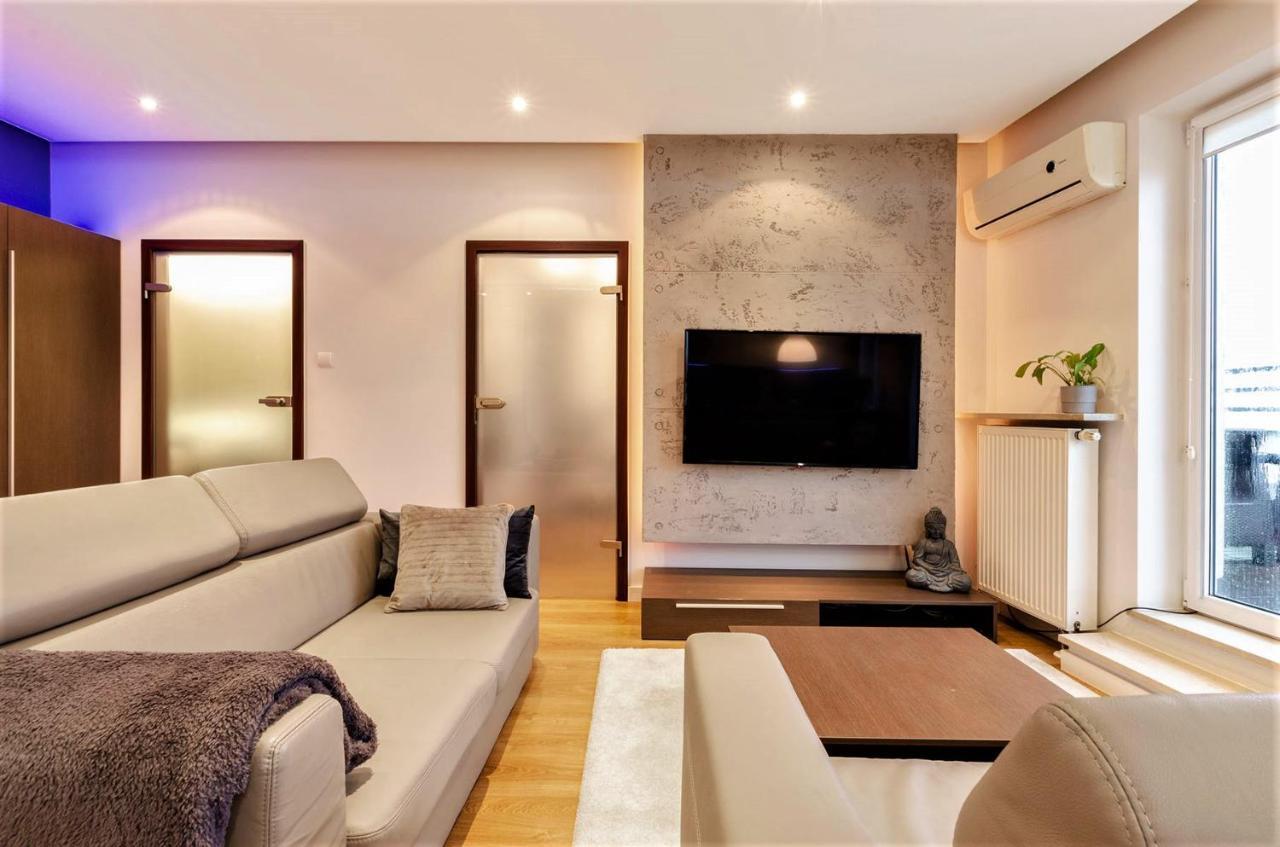 LupoApartments Królewska Penthouse Mandoria Parking Dostęp na Kod Łódź Exterior foto